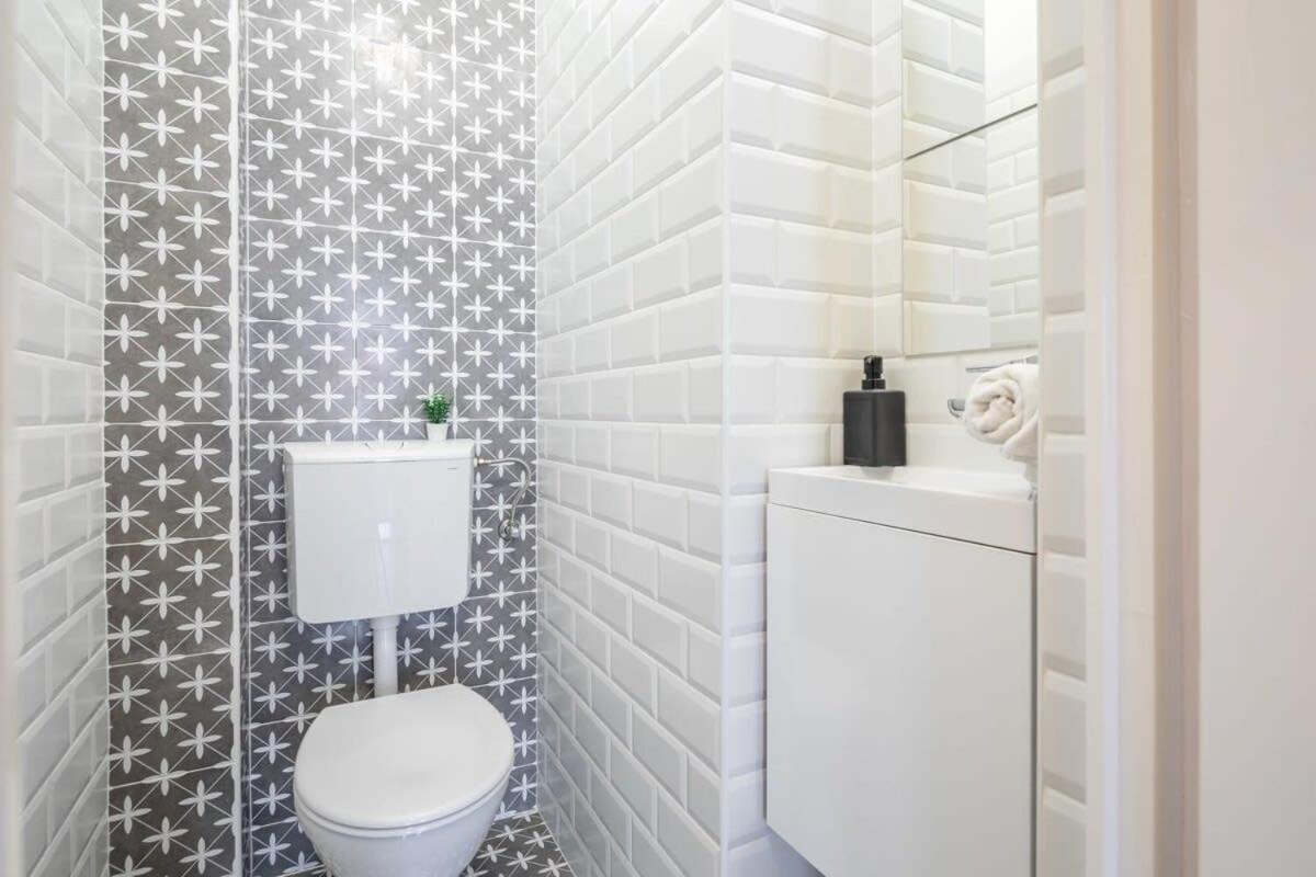 Апартаменты Excellent Location Magnificent Flat *